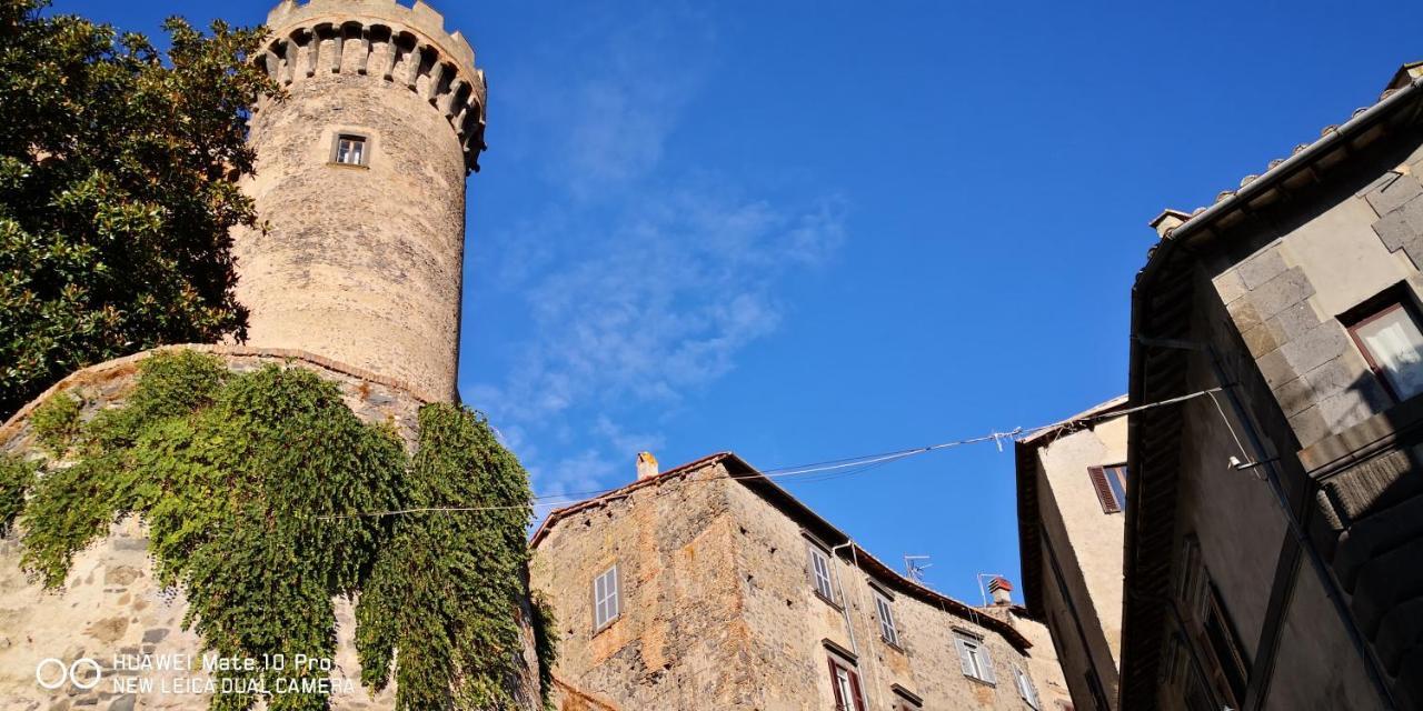 Casa Paolina Nel Centro Di Bracciano Villa Luaran gambar